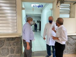 Santa Casa de Santos recebe a visita do deputado federal General Peternelli